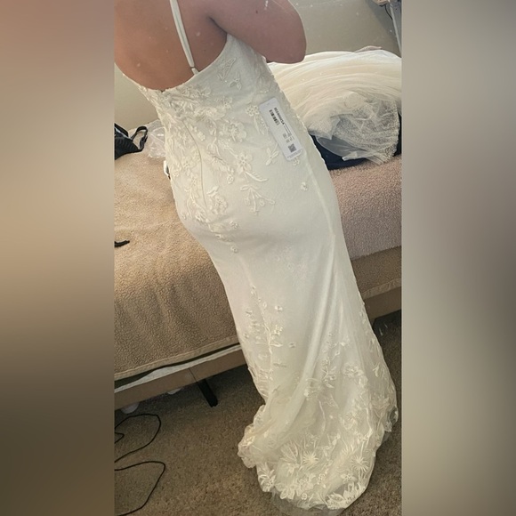 Azazie Diamond White‎ Mermaid Sequins Tulle Dress - Picture 7 of 7